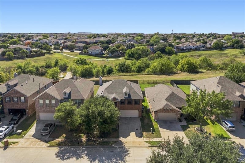 8745 Golden Sunset Trail, Fort Worth TX 76244 - Photo 38