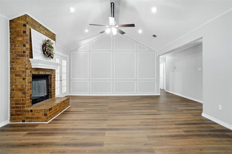 8624 Crestview, North Richland Hills TX 76182 - Photo 3