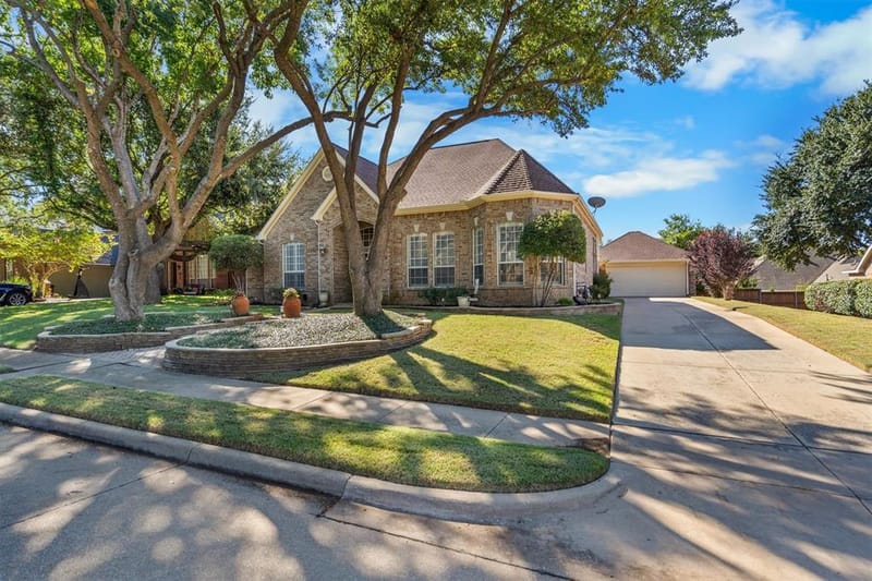 2709 Lake Ville Lane, Flower Mound TX 75022 - Photo 2