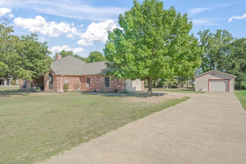 201 Vz County Road 4136, Canton TX 75103 - Photo 2