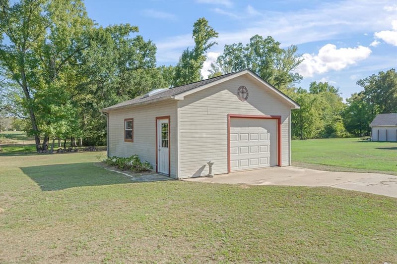 201 Vz County Road 4136, Canton TX 75103 - Photo 32