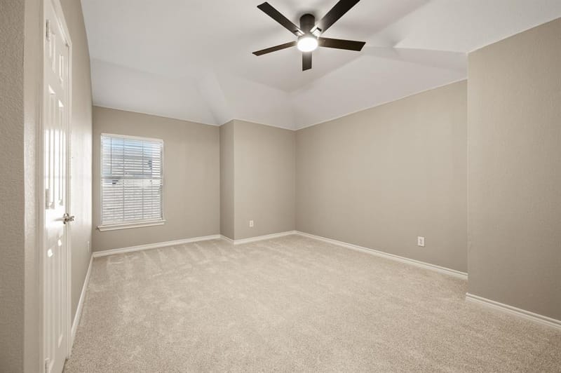 5272 W Cove Way, Grand Prairie TX 75052 - Photo 32
