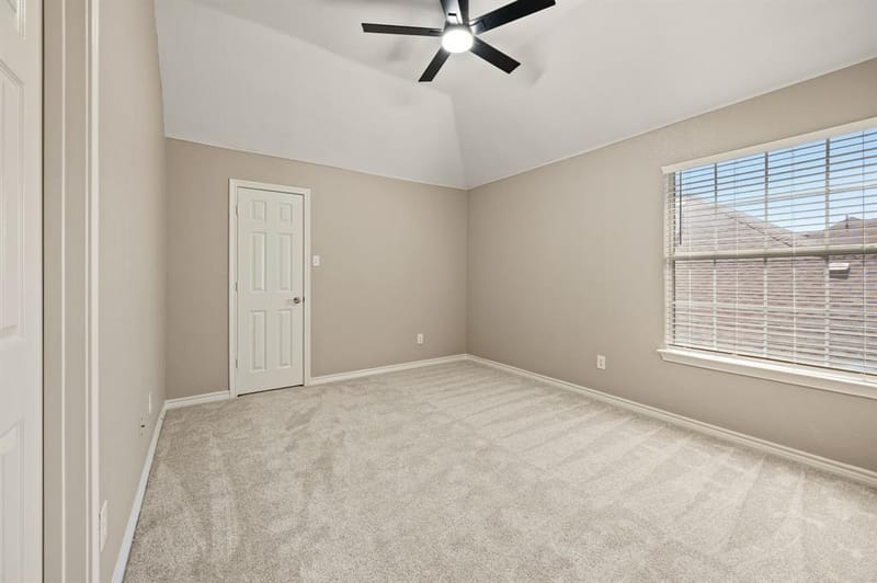 5272 W Cove Way, Grand Prairie TX 75052 - Photo 34