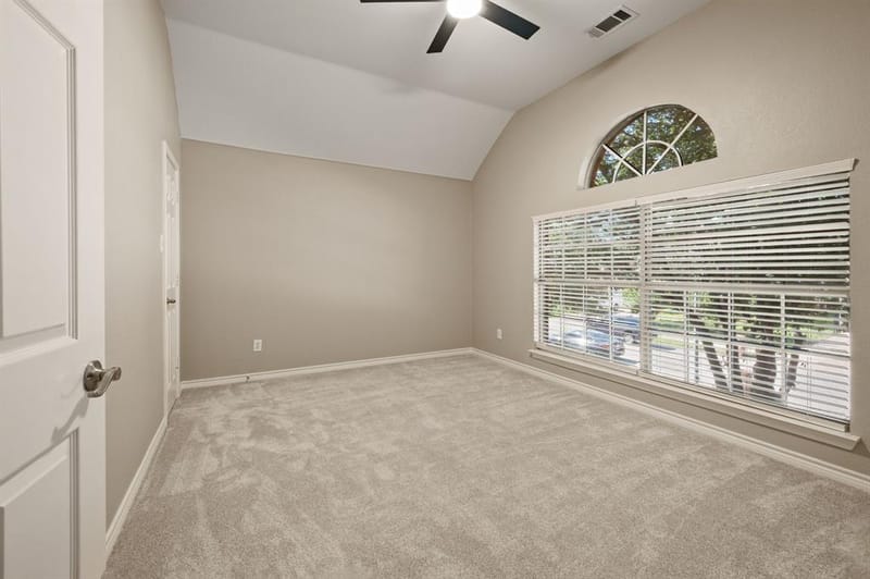 5272 W Cove Way, Grand Prairie TX 75052 - Photo 33