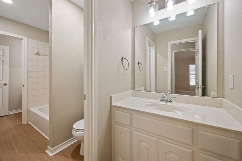 5272 W Cove Way, Grand Prairie TX 75052 - Photo 31