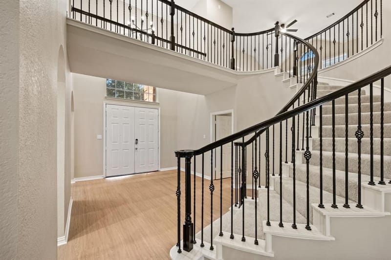 5272 W Cove Way, Grand Prairie TX 75052 - Photo 4