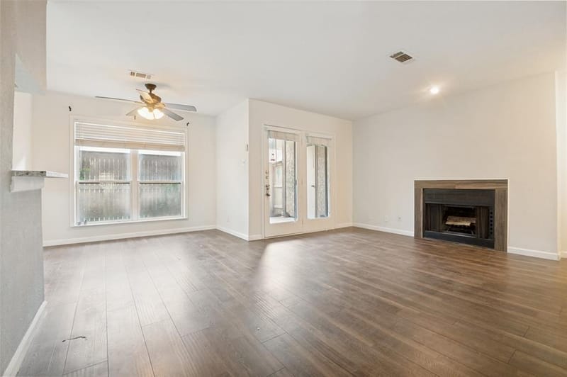 1109 Calico Lane # 1811, Arlington TX 76011 - Photo 3