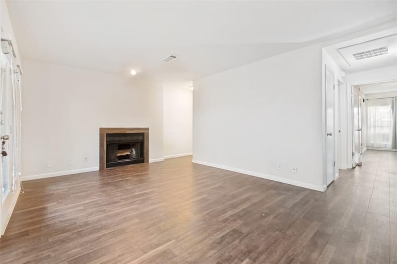 1109 Calico Lane # 1811, Arlington TX 76011 - Photo 4