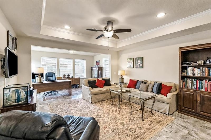 8975 Shore Crest Road, Frisco TX 75036 - Photo 6