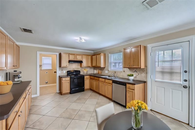 1621 Dragonback Pass, Little Elm TX 75036 - Photo 13