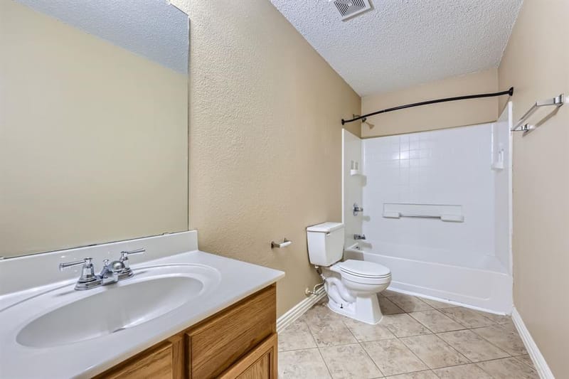 1621 Dragonback Pass, Little Elm TX 75036 - Photo 28