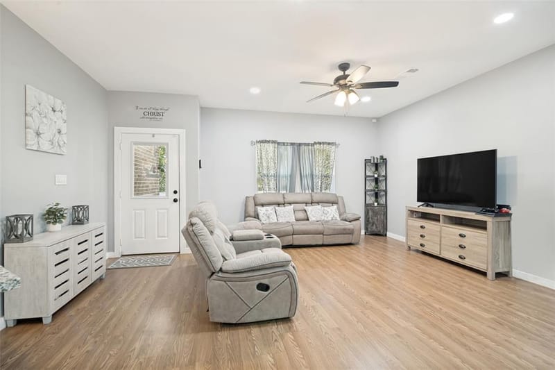 700 E Hickory Street, Kaufman TX 75142 - Photo 6