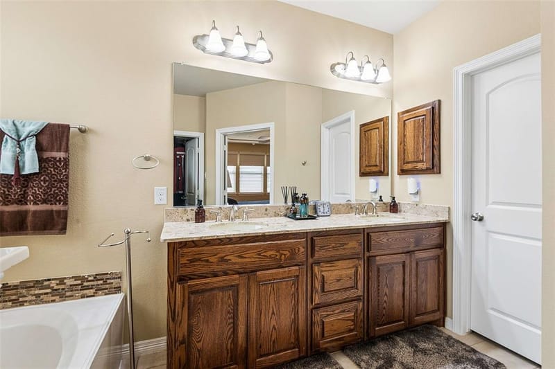 501 Neils Court, Arlington TX 76002 - Photo 27