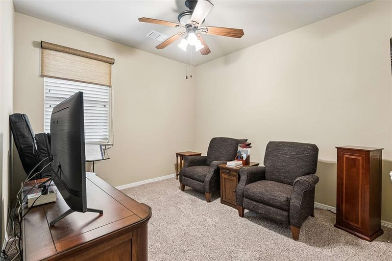 501 Neils Court, Arlington TX 76002 - Photo 16