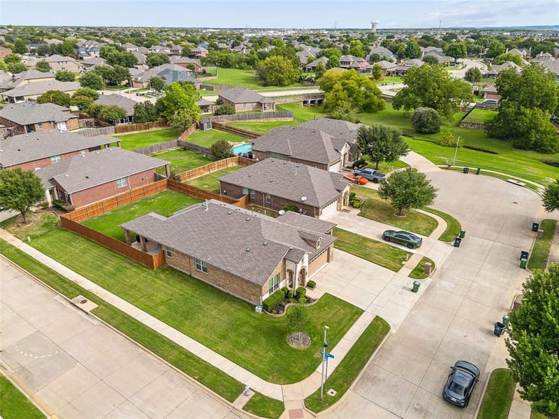 501 Neils Court, Arlington TX 76002 - Photo 33