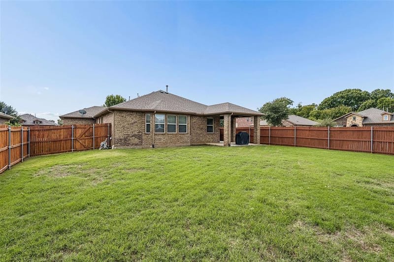 501 Neils Court, Arlington TX 76002 - Photo 31