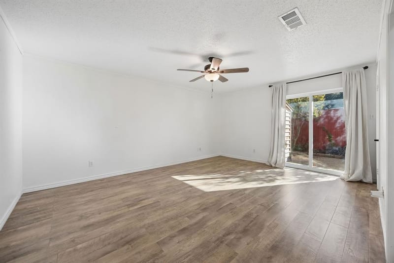 18 Legend Road, Benbrook TX 76132 - Photo 14
