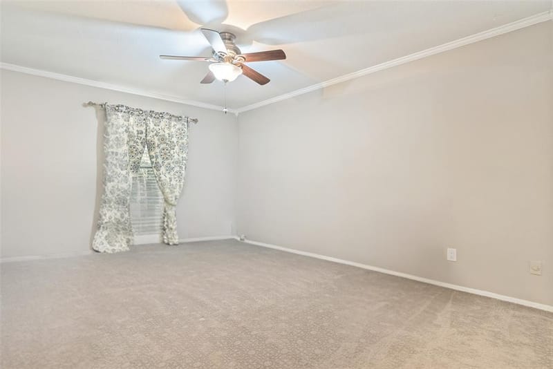 5769 Cedar Creek Drive, Benbrook TX 76109 - Photo 7