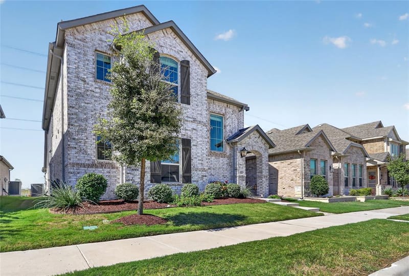 12325 Hulson Trail, Fort Worth TX 76052 - Photo 2