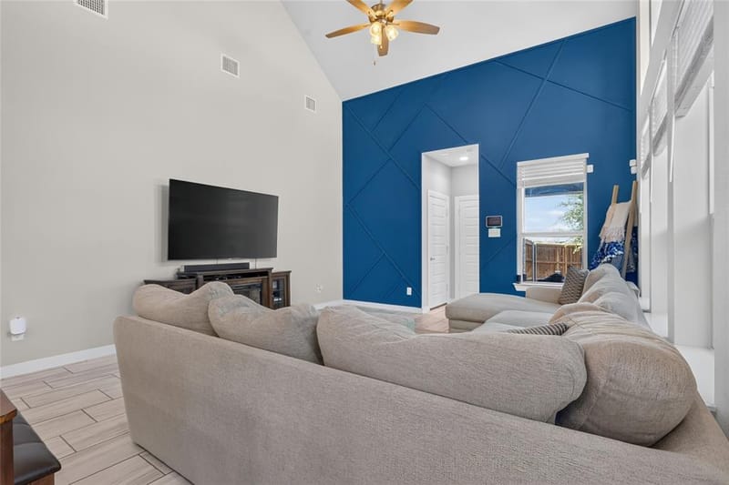 12325 Hulson Trail, Fort Worth TX 76052 - Photo 17