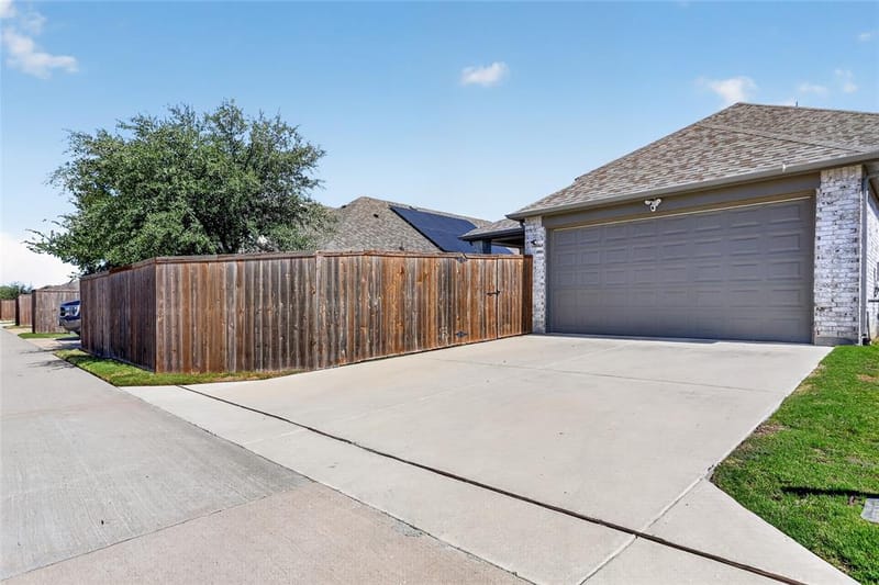 12325 Hulson Trail, Fort Worth TX 76052 - Photo 40