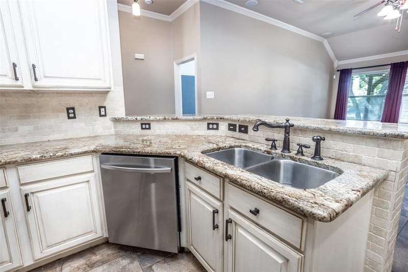 1812 Copper Leaf Drive, Corinth TX 76210 - Photo 17