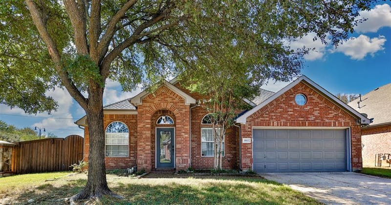 1812 Copper Leaf Drive, Corinth TX 76210 - Photo 4