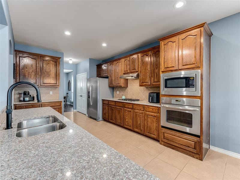 5732 Chateau Drive, Sachse TX 75048 - Photo 19