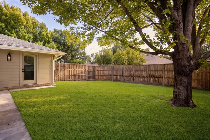6026 Black Berry, Dallas TX 75248 - Photo 29