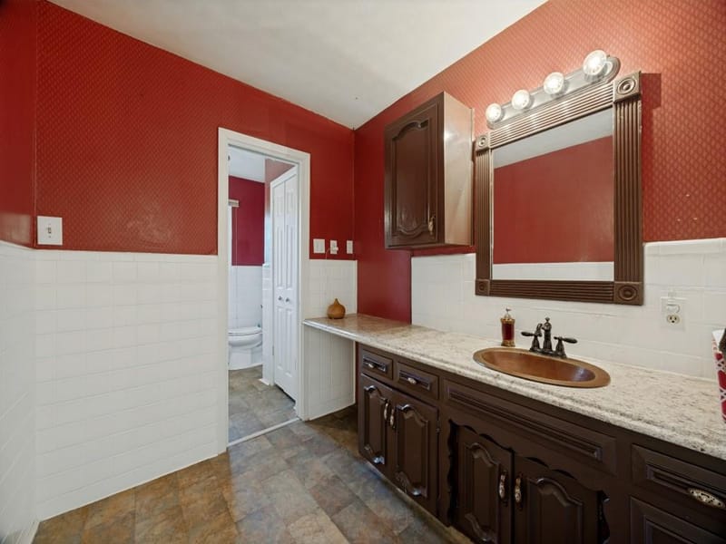 400 Rosedale Drive, Gainesville TX 76240 - Photo 16