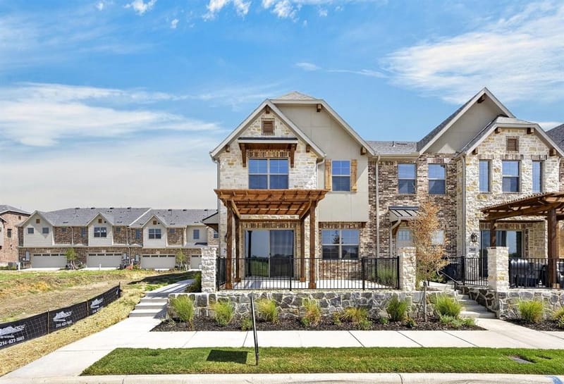 2837 Enfield, The Colony TX 75056