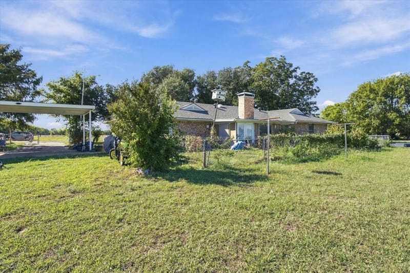 421 S Oak Street, Ector TX 75439 - Photo 6