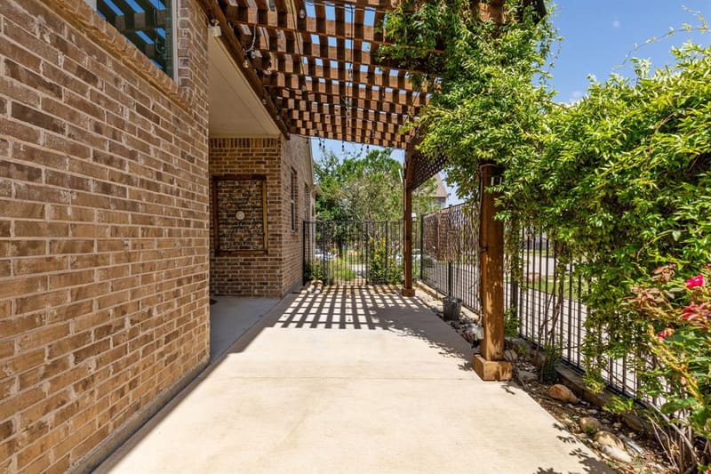 6920 Royal View Drive, McKinney TX 75070 - Photo 32
