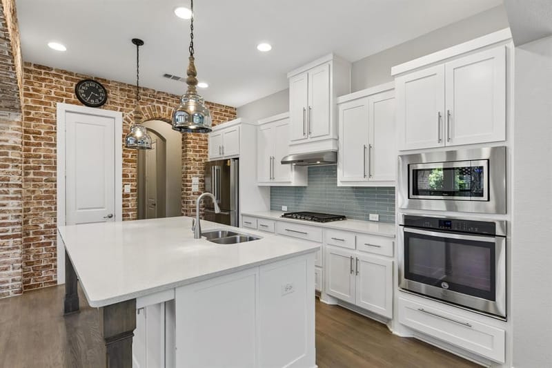6920 Royal View Drive, McKinney TX 75070 - Photo 8