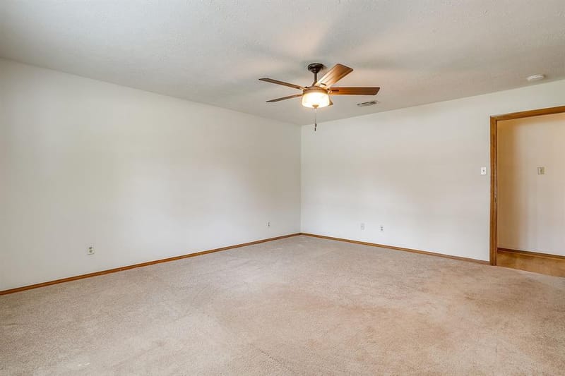 504 Regina Court, Euless TX 76039 - Photo 23