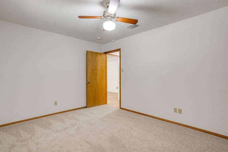 504 Regina Court, Euless TX 76039 - Photo 27