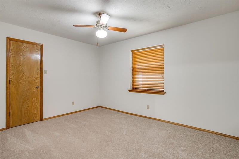 504 Regina Court, Euless TX 76039 - Photo 26
