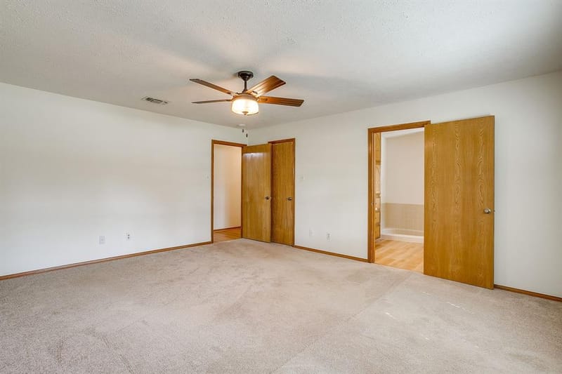 504 Regina Court, Euless TX 76039 - Photo 22
