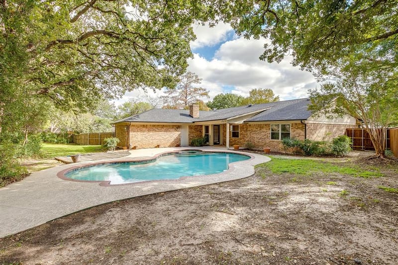 504 Regina Court, Euless TX 76039 - Photo 36