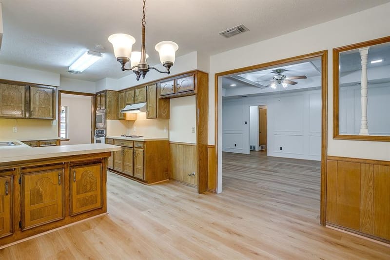 504 Regina Court, Euless TX 76039 - Photo 15