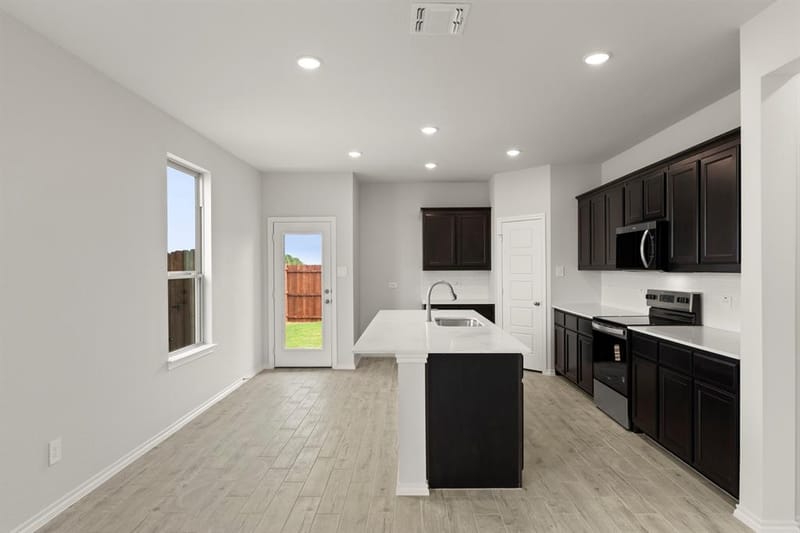 8244 Kingfisher Road, Aubrey TX 76227 - Photo 5