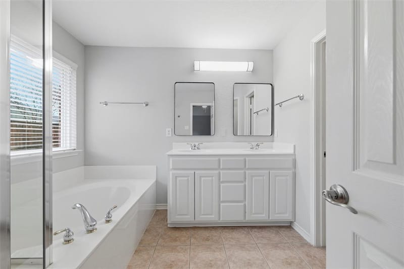 15774 Wrangler Drive, Frisco TX 75035 - Photo 13