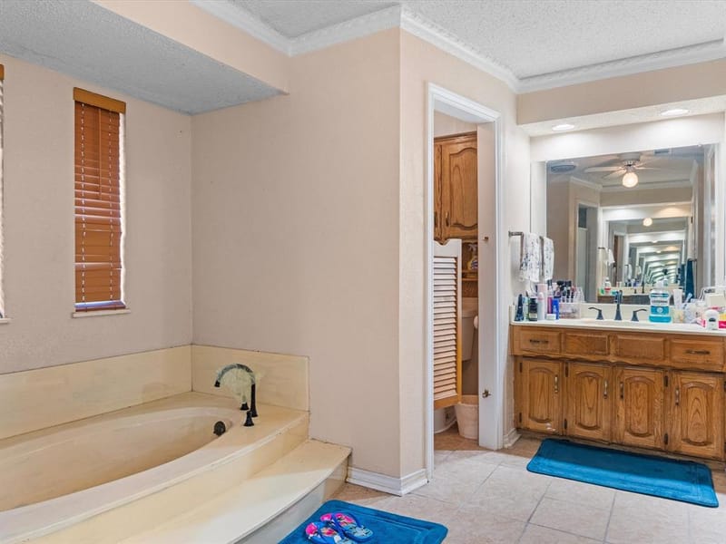 5818 Winding Woods Trail, Dallas TX 75227 - Photo 18