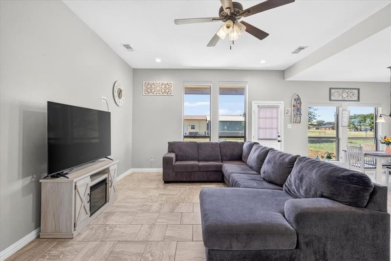 233 Anchor, Gun Barrel City TX 75156 - Photo 4