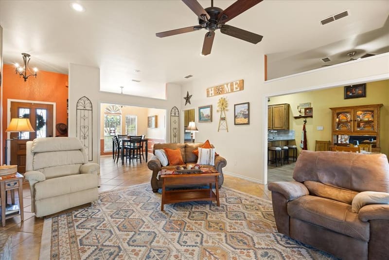 9004 Woodlawn Drive, Granbury TX 76049 - Photo 7