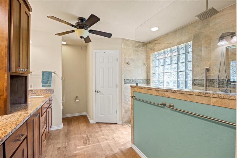 9004 Woodlawn Drive, Granbury TX 76049 - Photo 28