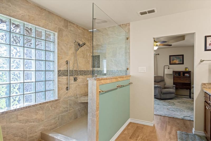 9004 Woodlawn Drive, Granbury TX 76049 - Photo 29