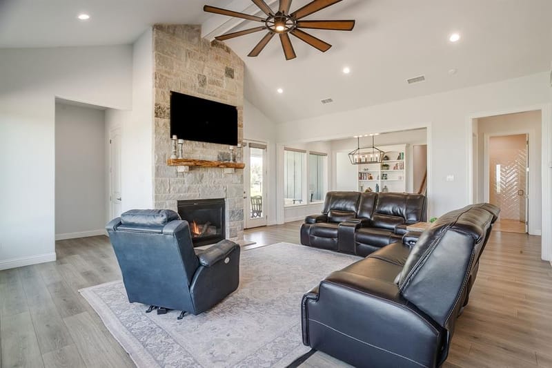 10535 County Road 146, Lipan TX 76462 - Photo 9