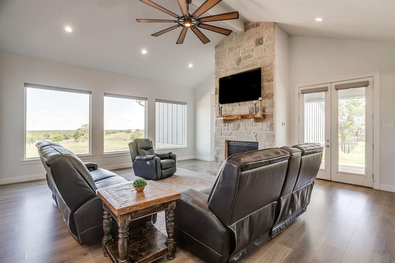 10535 County Road 146, Lipan TX 76462 - Photo 8