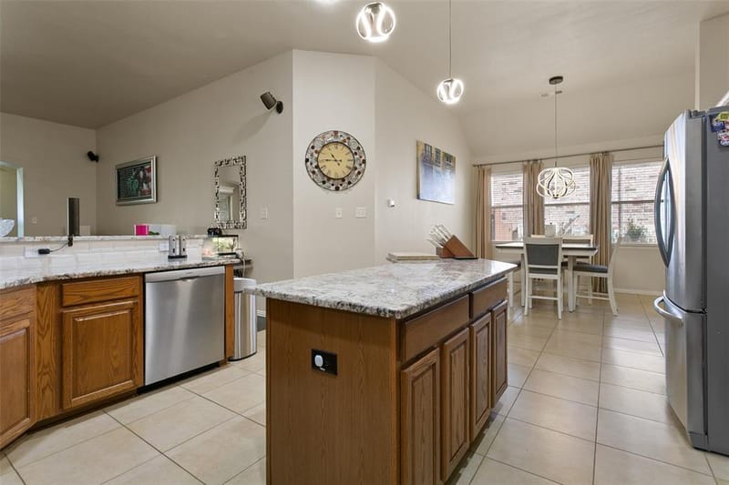 8121 Rock Elm Road, Fort Worth TX 76131 - Photo 7
